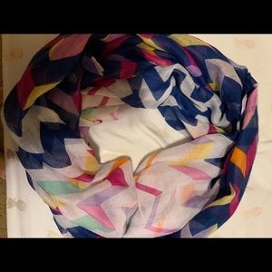 Fun zig zag infinity scarf